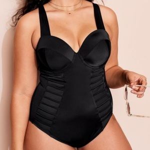 Plus Size Black 40DD One Piece Bathing Suit
